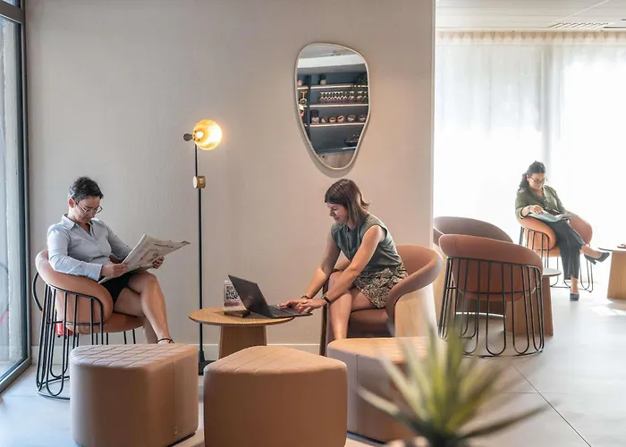Hotel ibis Styles Angers Centre Gare